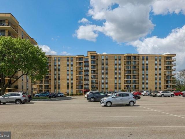 666 W Germantown Pike Apt 1618, Plymouth Meeting, PA 19462