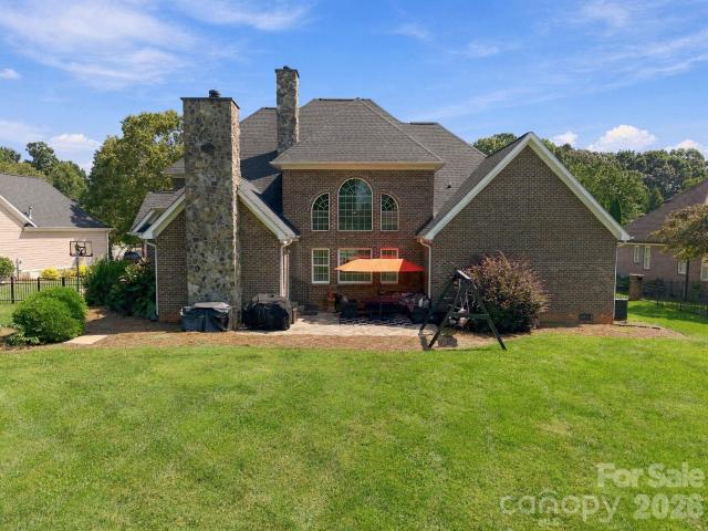 6671 Fox Ridge Circle