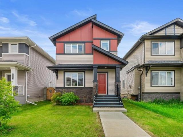 6689 Cardinal Road, Edmonton, AB, T6W 2Y4 house for sale | Listing ID E4497 | Royal LePage