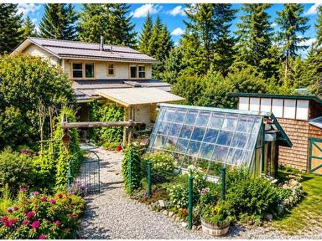 6681 Barnett Road, 100 Mile House, BC, V0K 2E2 house for sale | Listing ID R3145 | Royal LePage