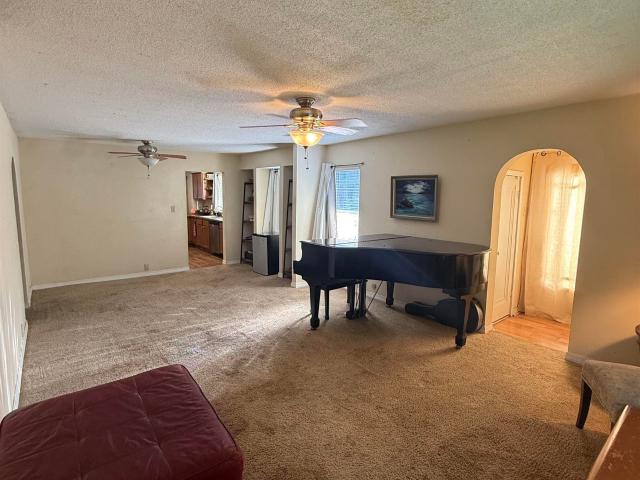 6682 N 6Th Trail