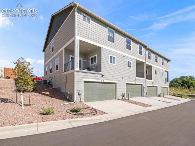 6682 Saturn Swing Grove