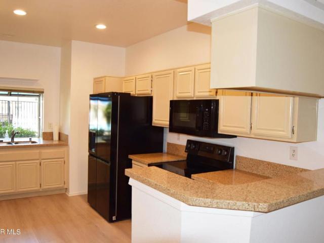 668 Oak Run Trail #106C, Oak Park, US, CA