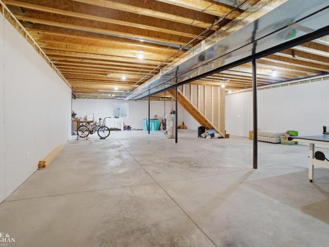 668 S Bartlett Road