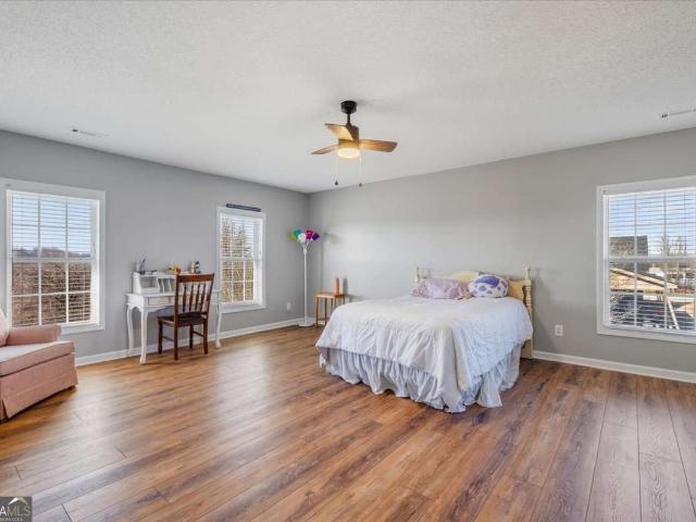 668 Pendley Road SE