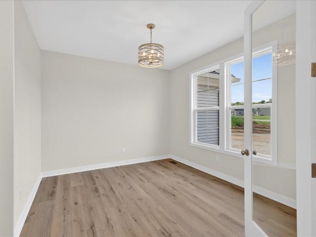 6697 Chaffey Creek Trail