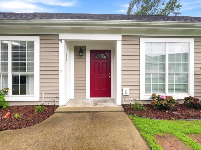 6697 Wisteria Dr