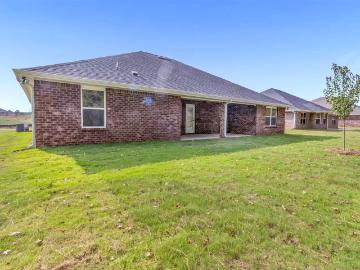 669 Jamestown Circle