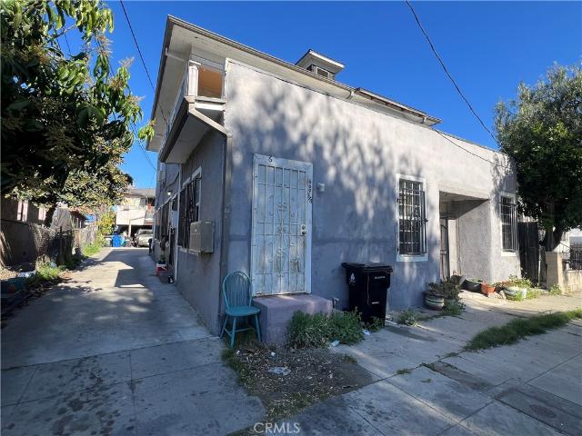 669 N Boyle Ave