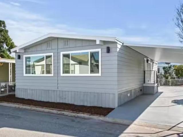 66 VIA SINTRA # 66, CAMARILLO, CA 93012