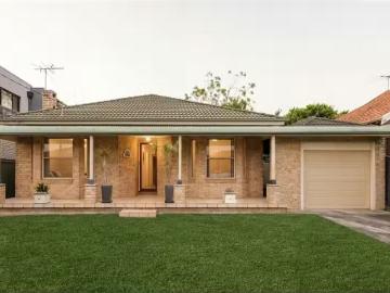 66 Whitfield Parade, Hurstville Grove House for rent Listed b.