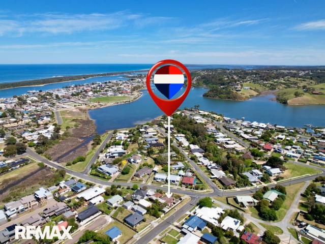 Dual Living Coastal Opportunity Ideal Family Home or Investment