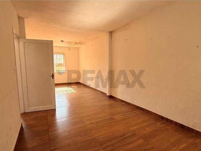 66 Área Útil Casa Alugar, 2 Dormitórios localizado em Rua Bragança, 295, Matadouro, Bragança Paulista, São Paulo, 12910360 | Brasil