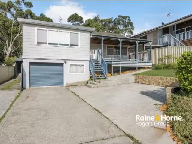 66 Arlington Street, GOROKAN House for rent Listed by Jacinda.
