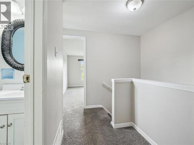 66 BANBURY Road, Brantford, Ontario, N3P1C3