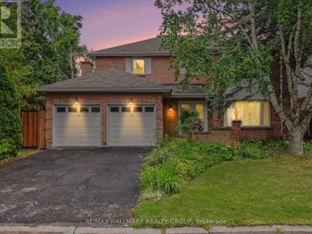 66 Bateman Drive, Ottawa, ON, K2G 5H5 house for sale | Listing ID X13729 | Royal LePage