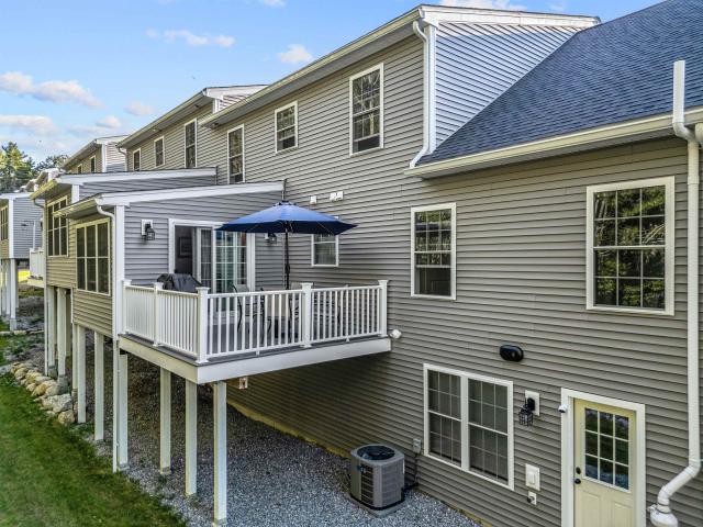 66 Brook Hill