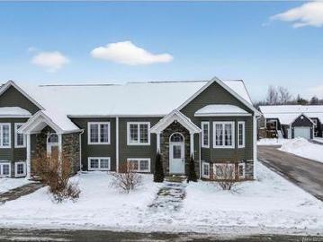 House for sale in Westmorland - Patio, Parking