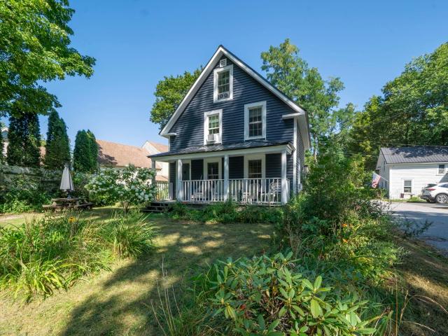 66 Crescent Street