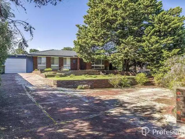 66 Dolphin Way, Beldon, WA 6027