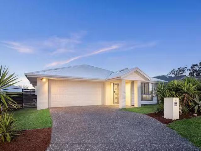 66 Fitzpatrick Circuit, Augustine Heights, QLD 4300