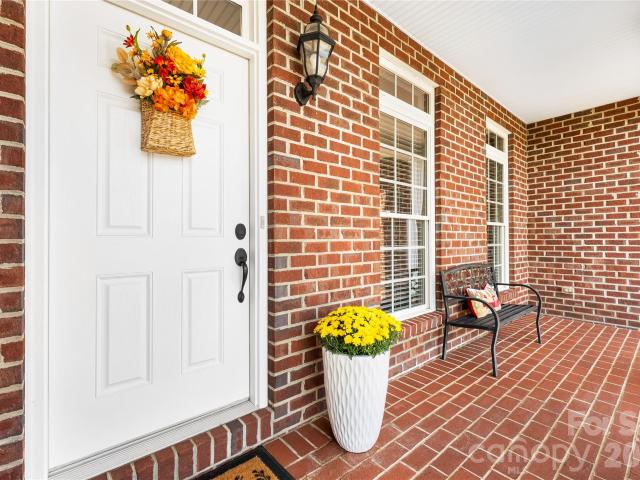 66 Hawks Ridge