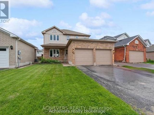66 Leggott Avenue, Barrie, ON, L4N 8B7 house for sale | Listing ID S13615 | Royal LePage