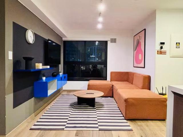 66 m² en Miraflores | 2 dormitorios estudio | 2 baños | Equipado y listo para vivir
