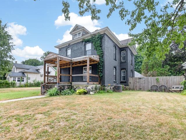 66 Magnolia Avenue