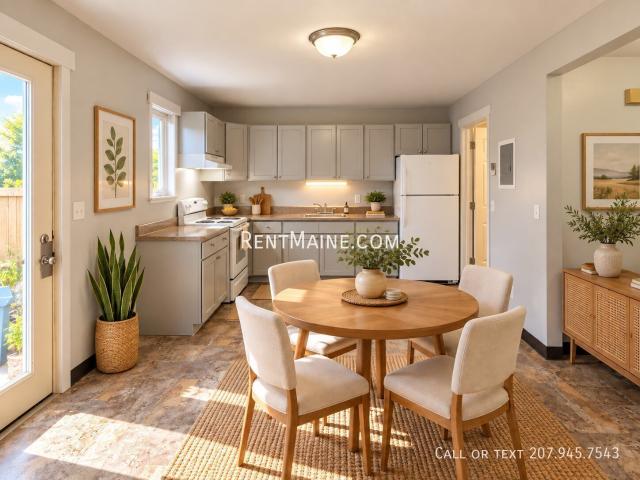 66 Munjoy South, 3 beds, 1 full and 1 half bath