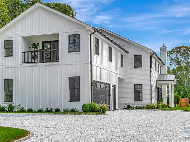66 Peters Lane