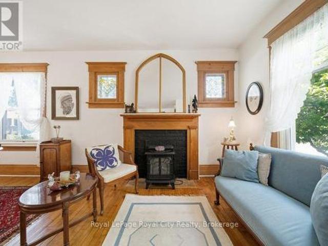 66 Raglan Street, Guelph Junction/Onward Willow, ON, N1H 2S6 house for sale | Listing ID X13602 | Royal LePage