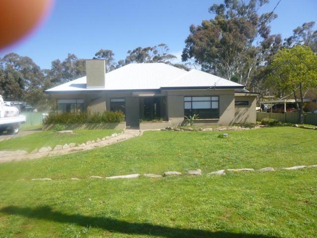 66 Ridge St Wedderburn Price Guide $750,000 to $770,000