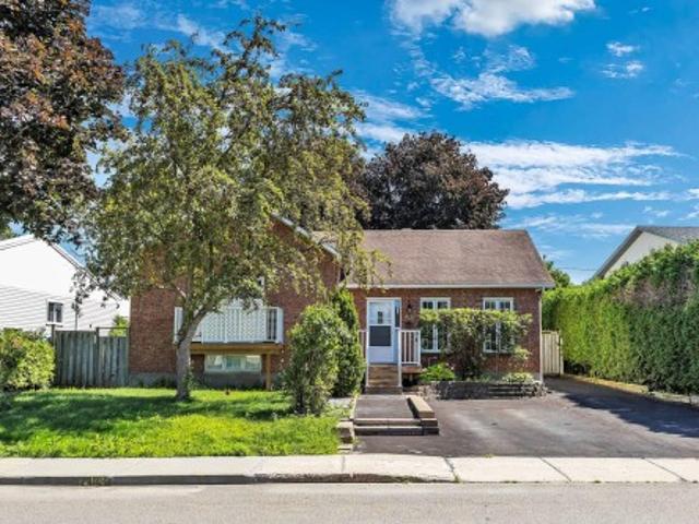 66 Rue Paquette, Gatineau. QC, J8R 1W9 house for sale | Listing ID 13632 | Royal LePage