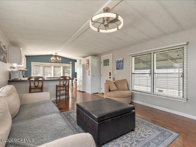 66 Shorehaven Park
