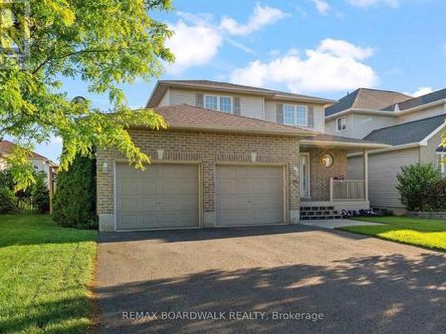 66 Short Road, Arnprior, ON, K7S 3X9 house for sale | Listing ID X13580 | Royal LePage