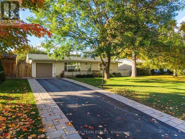 66 Still Water Drive, Ottawa, ON, K2H 5K2 house for sale | Listing ID X13858 | Royal LePage