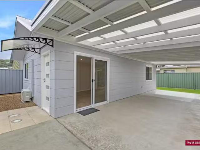 66A Lone Pine Avenue, UMINA BEACH Apartment for rent Listed b.