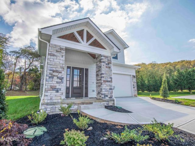 6704 Orange Petal Lane