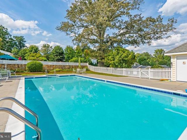 6704 Holly Farm Lane # 112