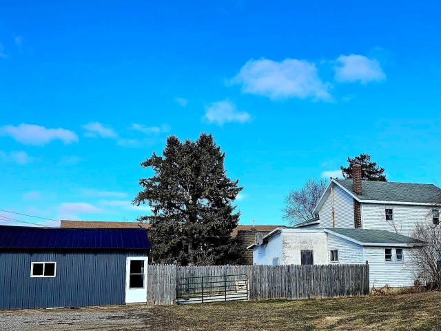 6707 N Lumberjack Road