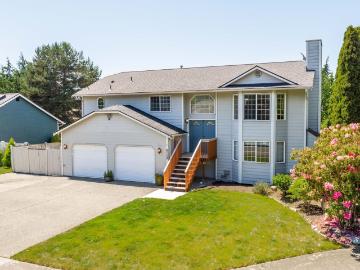 6708 75th Drive NE