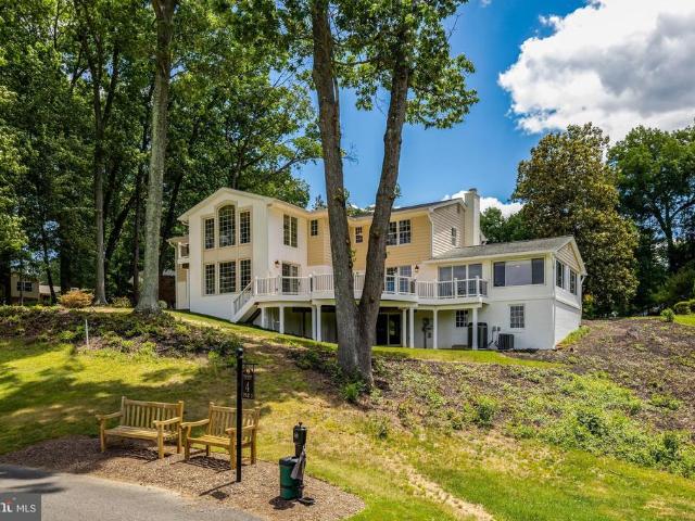 6700 Norview Court