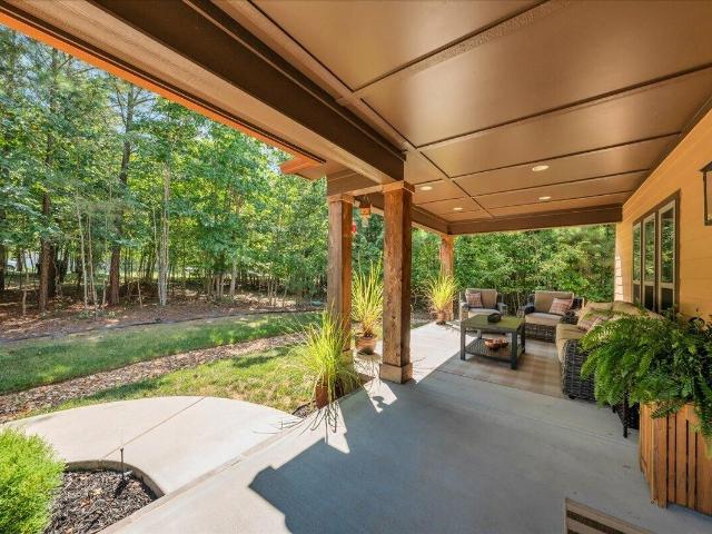 670 Cherokee Path