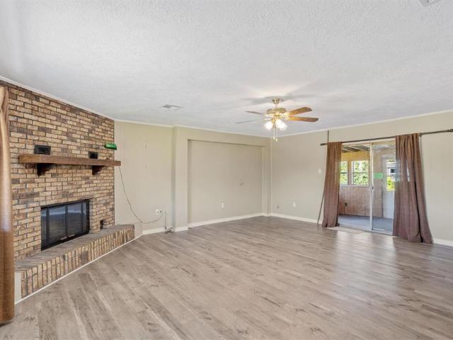 670 Abby Ln, Lake Charles, LA 70611 | MLS #SWL25102
