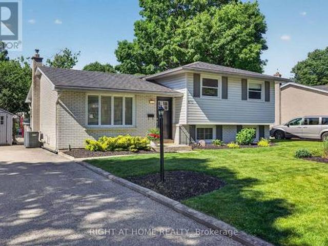 670 Glengyle Crescent, London North H, ON, N5X 1X7 house for sale | Listing ID X13425 | Royal LePage
