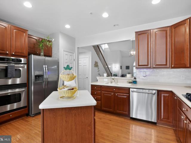 6715 Holly Farm Ln, Warrenton, VA 20187 | MLS #VAFQ2021