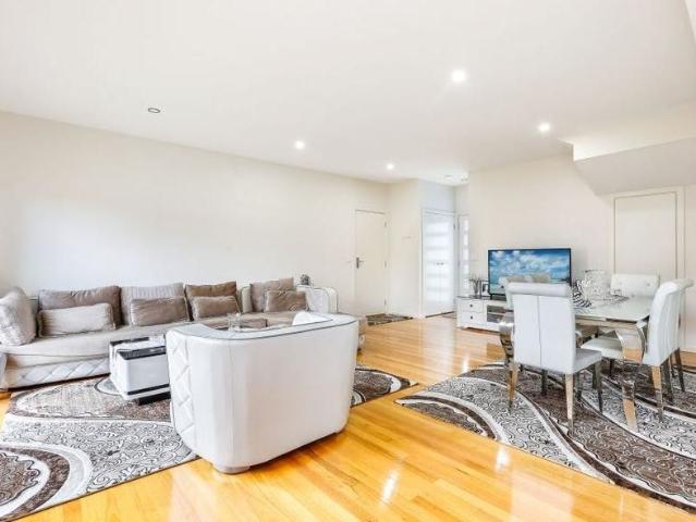 6/715 Pascoe Vale Road, Glenroy VIC 3046