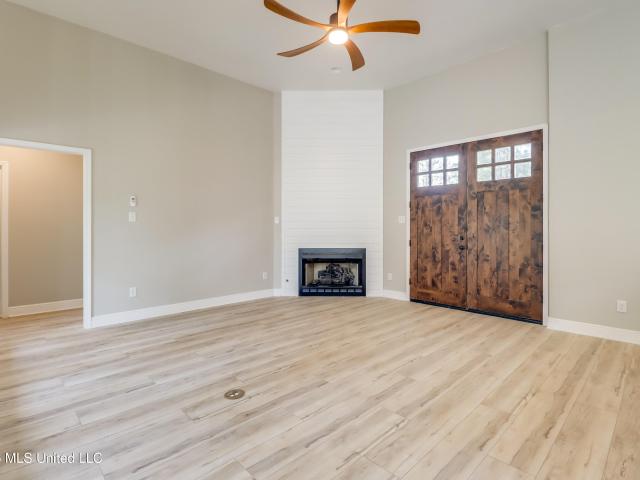 6716 Country Pines Lane