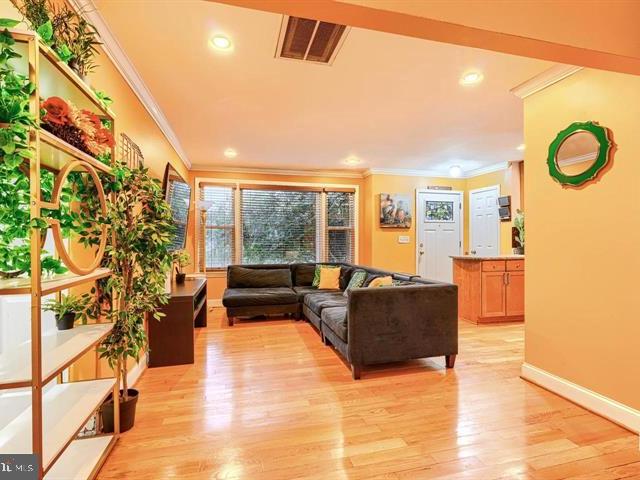 6716 Stockton Lane